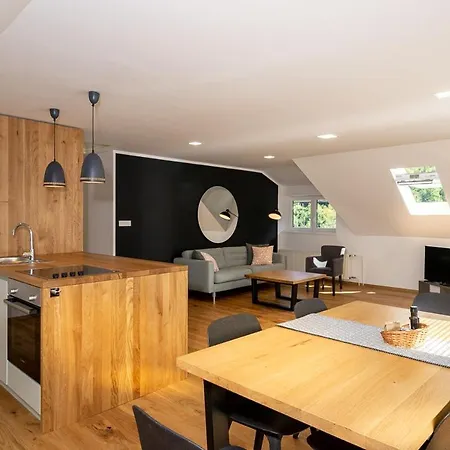 Iglica - Penthouse Bohinjska Bela